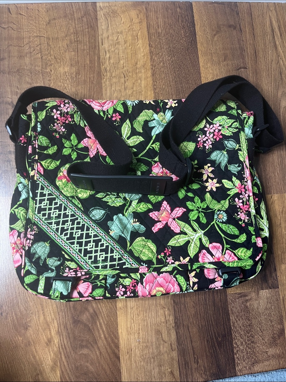 Vera Bradley Messenger Crossbody Laptop Bag Retired Botanica Floral Quilted